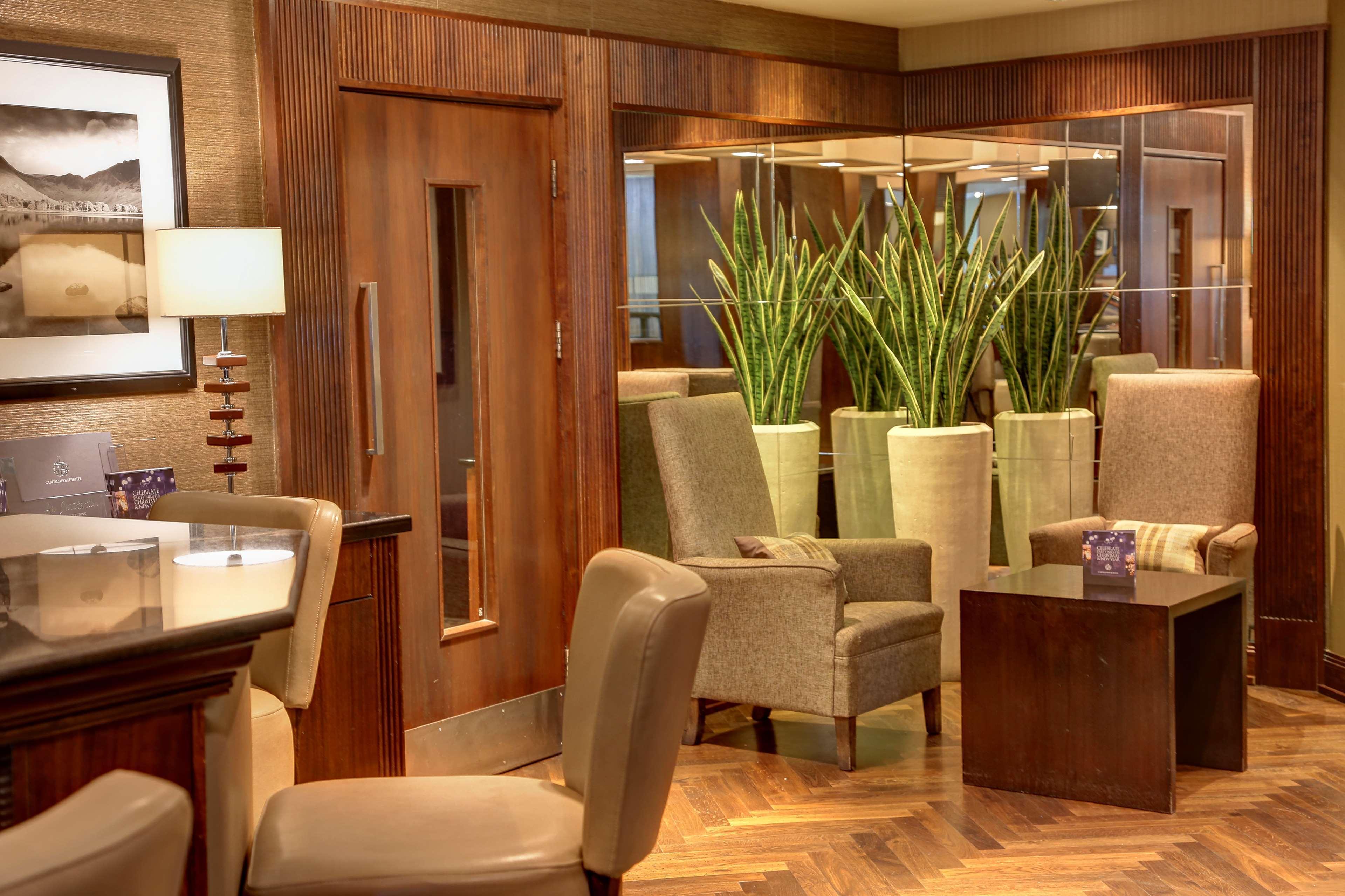 Best Western Garfield House Hotel Chryston Extérieur photo