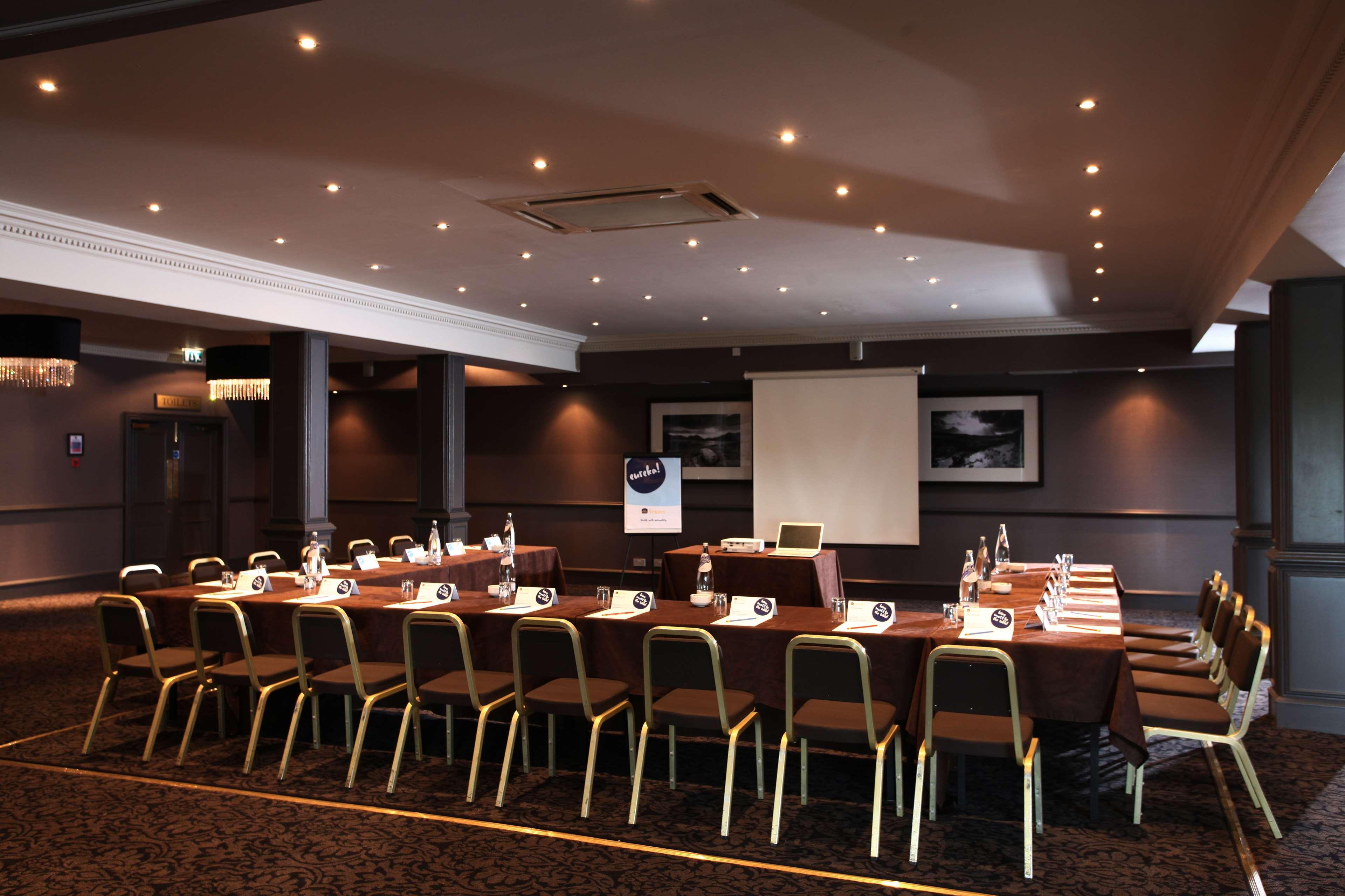 Best Western Garfield House Hotel Chryston Business photo