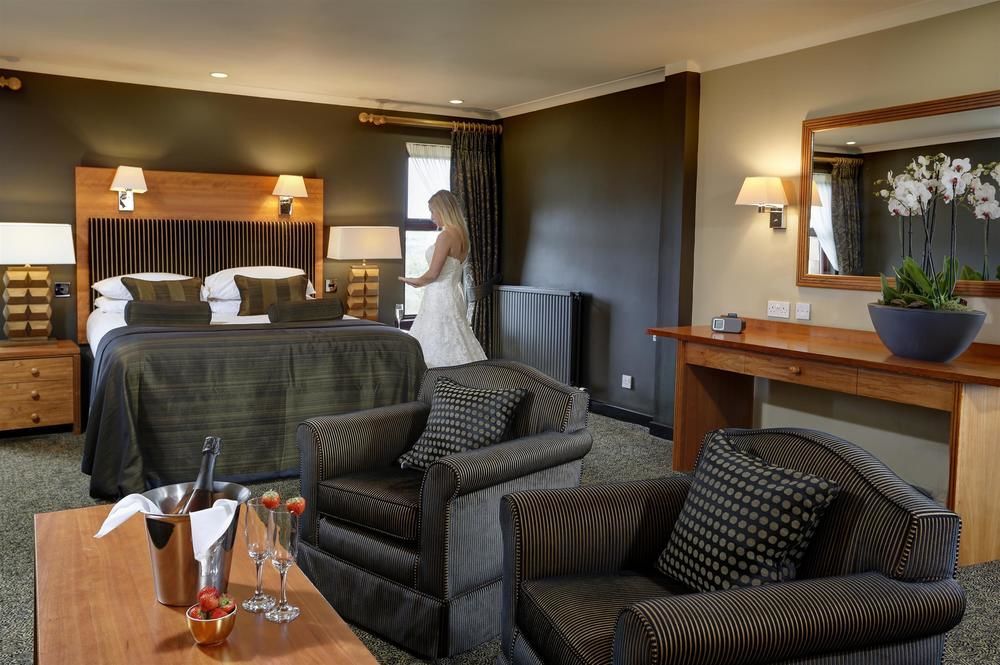 Best Western Garfield House Hotel Chryston Extérieur photo
