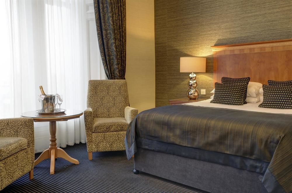Best Western Garfield House Hotel Chryston Extérieur photo