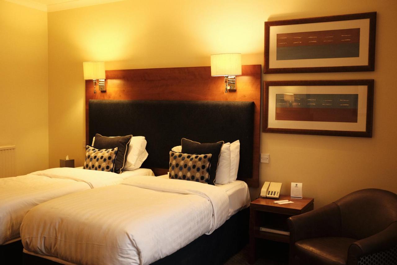 Best Western Garfield House Hotel Chryston Extérieur photo