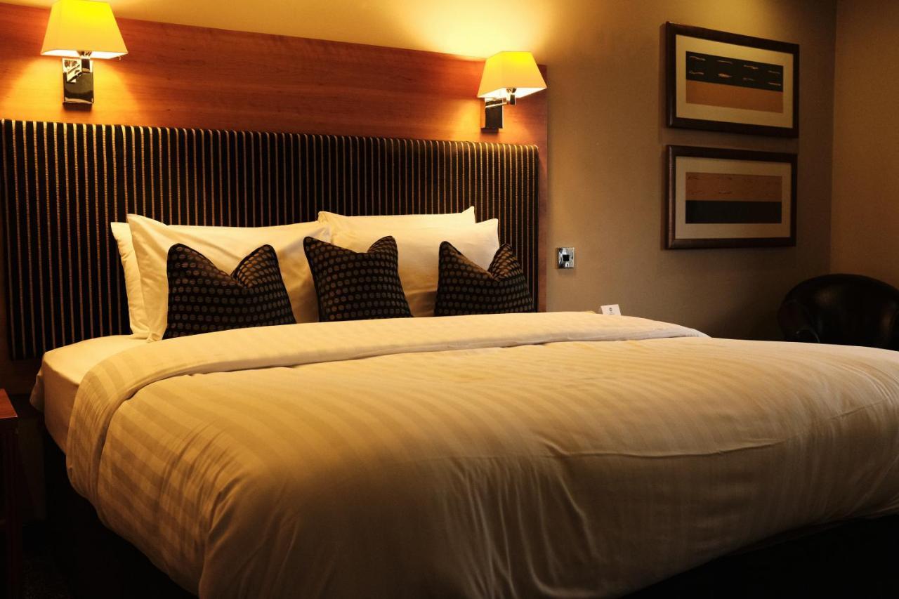 Best Western Garfield House Hotel Chryston Extérieur photo